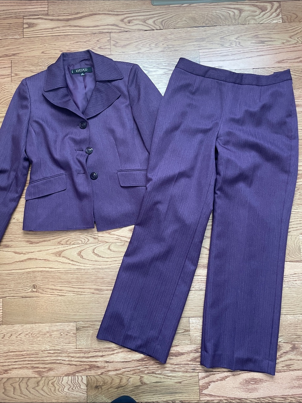 Kasper Purple Women's Two-Piece Pant Suit